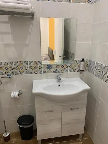 La Bussola Airport Affitta 3*